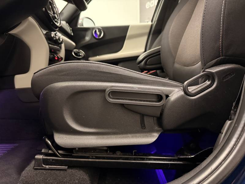 Mini Mini Countryman 136 ch BVA6 Cooper  occasion � Brive-la-Gaillarde - photo n�10