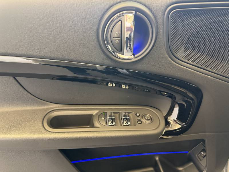 Mini Mini Countryman 136 ch BVA7 Cooper Edition Highlands  occasion � Brive-la-Gaillarde - photo n�9