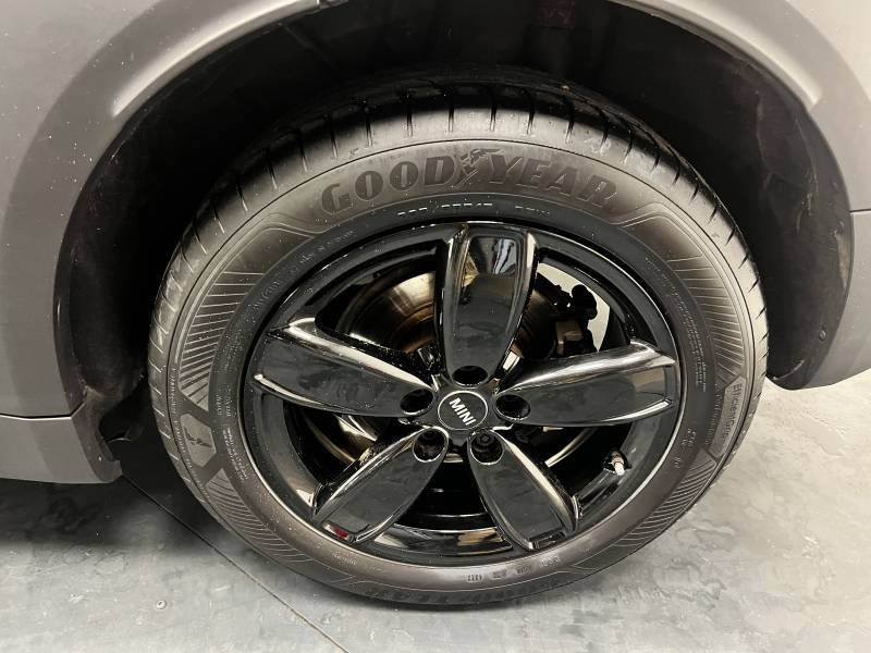 Mini Mini Countryman 136 ch BVA7 Cooper Edition Highlands  occasion � Lormont - photo n�16