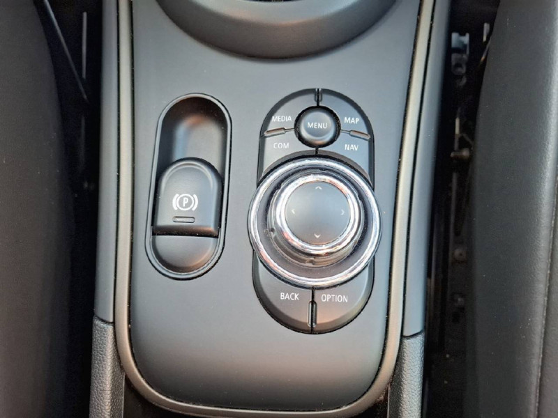 Mini Mini Countryman 136 ch BVA7 Cooper Edition Northwood 5p  occasion &agrave; Bo� - photo n&deg;15