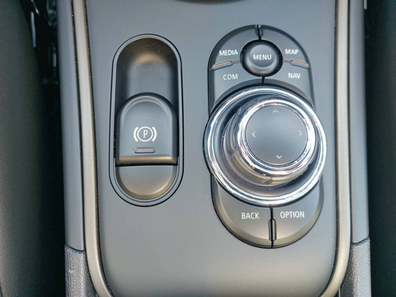 Mini Mini Countryman 136 ch BVA7 Cooper Edition Northwood 5p  occasion &agrave; Bo� - photo n&deg;15