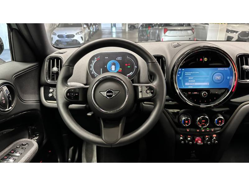 Mini Mini Countryman 136 ch BVA7 Cooper Edition Northwood 2022 - photo n°11 Mini Mini Countryman 136 ch BVA7 Cooper Edition Northwood  occasion à Lormont - photo n°11