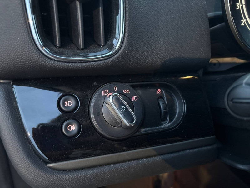 Mini Mini Countryman 136 ch BVA7 Cooper Edition Premium Plus 5p  occasion � Trelissac - photo n�14