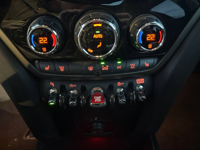 Mini Mini Countryman 136 ch BVA7 Cooper Edition Premium Plus 5p  occasion � Trelissac - photo n�19