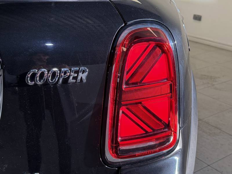 Mini Mini Countryman 136 ch BVA7 Cooper Edition Premium Plus  occasion � B�ziers - photo n�7
