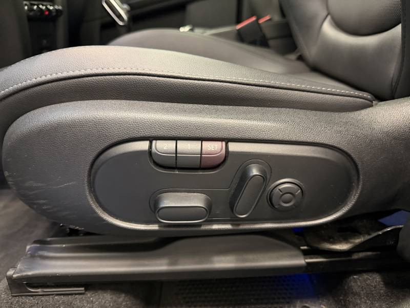 Mini Mini Countryman 136 ch BVA7 Cooper Edition Premium  occasion � Brive-la-Gaillarde - photo n�12