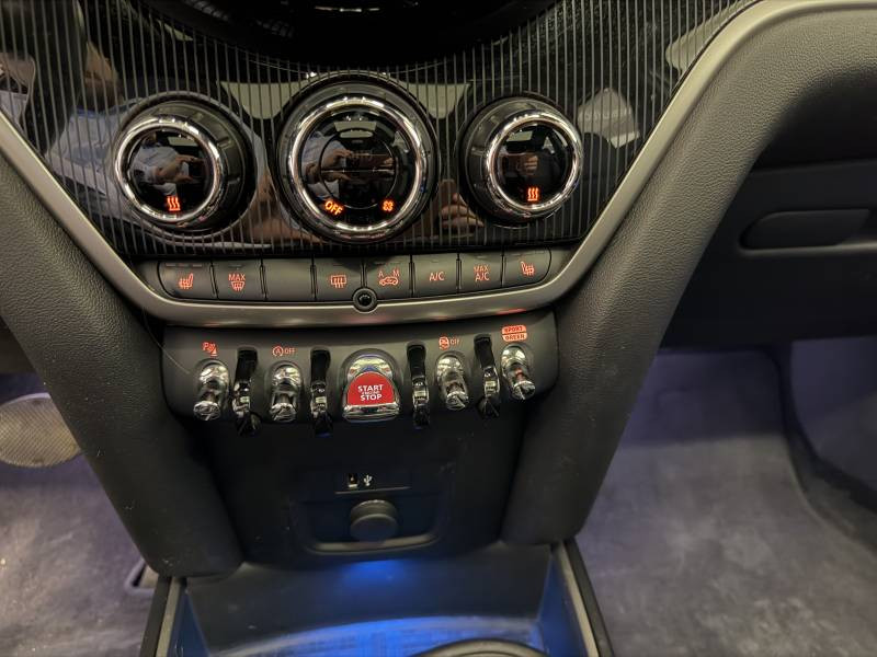 Mini Mini Countryman 136 ch BVA7 Cooper Edition Premium  occasion � Brive-la-Gaillarde - photo n�18
