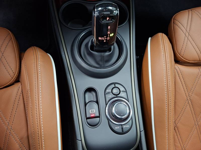 Mini Mini Countryman 136 ch BVA7 Cooper Edition Premium  occasion � Limoges - photo n�6