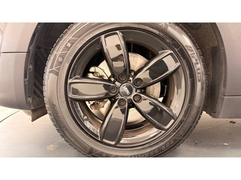 Mini Mini Countryman 136 ch BVA7 Cooper Essential  occasion � Limoges - photo n�8