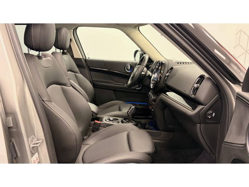 Mini Mini Countryman 136 ch BVA7 Cooper Essential  occasion � Limoges - photo n�9