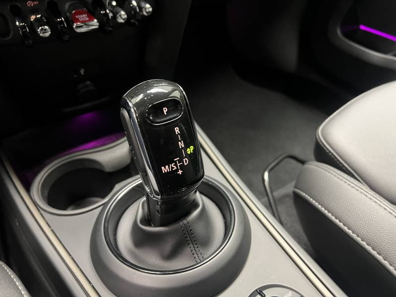 Mini Mini Countryman 136 ch BVA7 Cooper Essential  occasion � Lormont - photo n�12