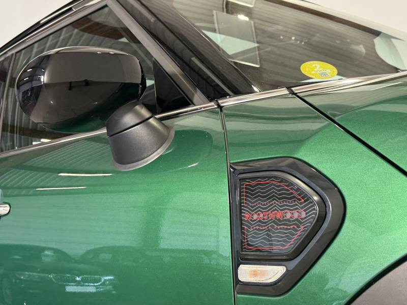 Mini Mini Countryman 150 ch ALL4 BVA8 Cooper D Essential  occasion  Tarbes - photo n13