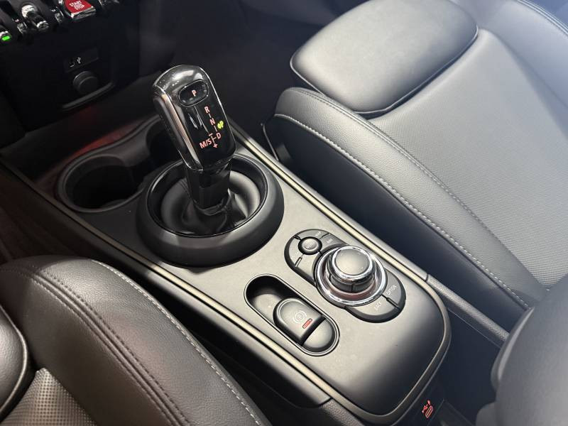 Mini Mini Countryman 150 ch ALL4 BVA8 Cooper D Essential  occasion  Tarbes - photo n8