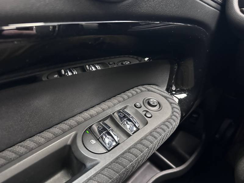 Mini Mini Countryman 150 ch BVA8 Cooper D Chili  occasion  Bziers - photo n19