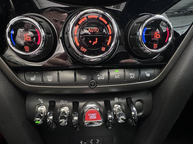 Mini Mini Countryman 150 ch BVA8 Cooper D Chili  occasion  Bziers - photo n16