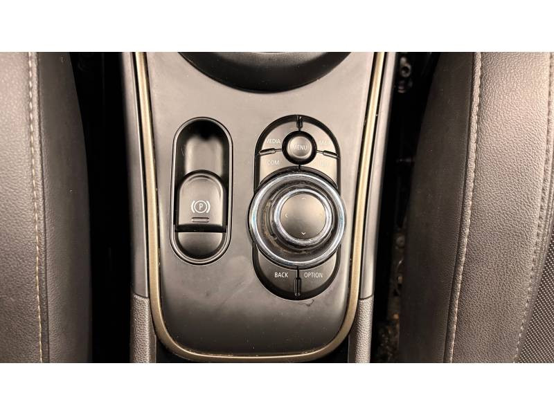 Mini Mini Countryman 150 ch BVA8 Cooper D Edition Highlands  occasion � Limoges - photo n�6