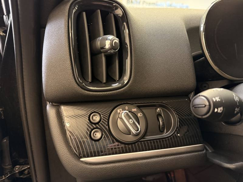 Mini Mini Countryman 178 ch ALL4 BVA8 Cooper S Essential  occasion  Brive-la-Gaillarde - photo n13