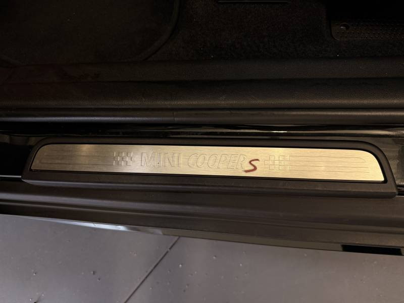 Mini Mini Countryman 178 ch ALL4 BVA8 Cooper S Essential  occasion  Brive-la-Gaillarde - photo n11