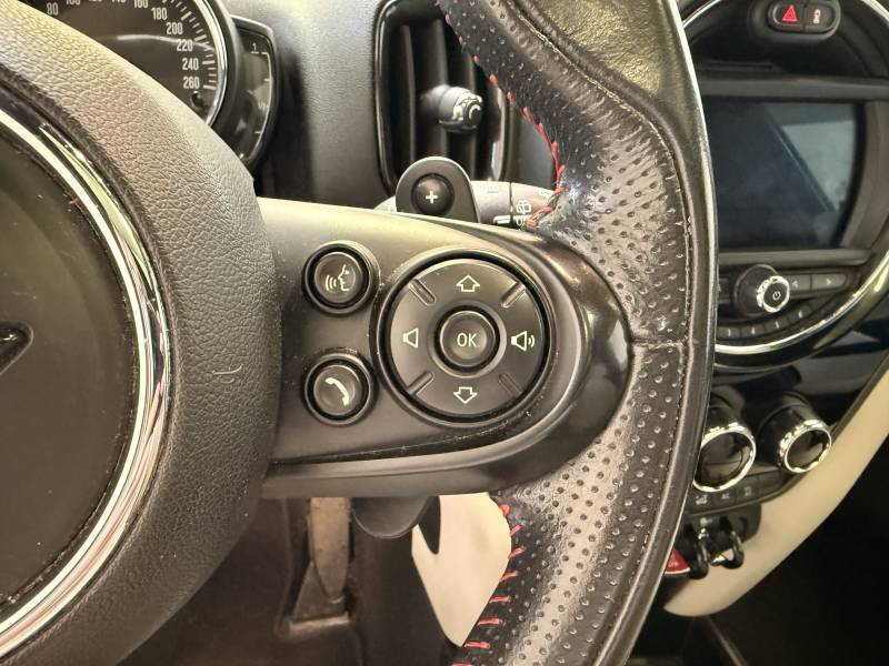 Mini Mini Countryman 190 ch BVA8 Cooper SD Oakwood  occasion � Brive-la-Gaillarde - photo n�16