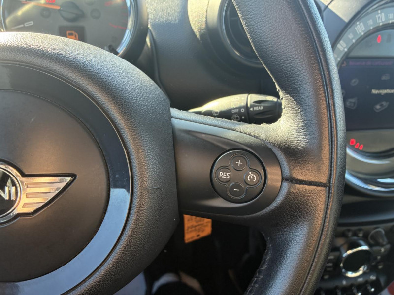 Mini Mini Countryman 2.0 D 112 BVA Cooper D Red Hot Chili 2016 - photo n°18 Mini Mini Countryman 2.0 D 112 BVA Cooper D Red Hot Chili  occasion à Labège - photo n°18