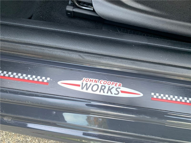 Mini Mini Hatch 3 Portes 231 ch John Cooper Works BVA6  occasion  LABEGE CEDEX - photo n18