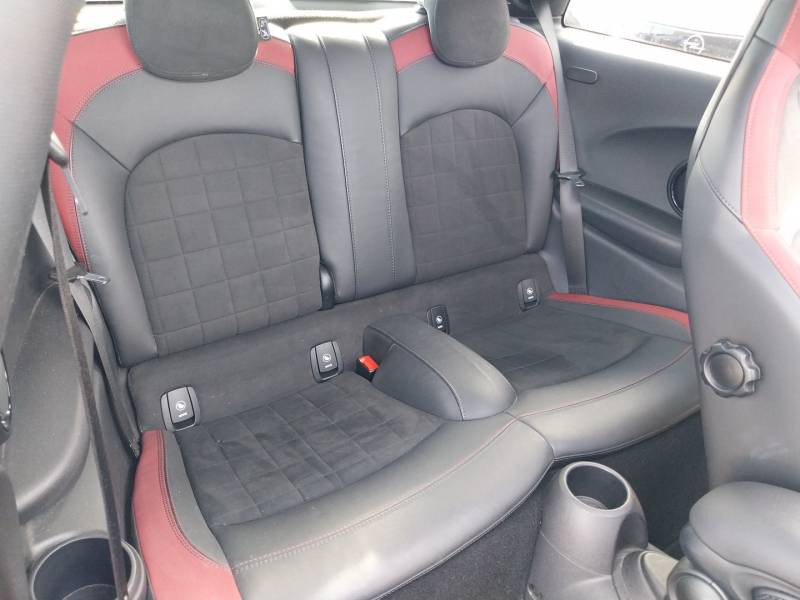 Mini Mini Hatch 3 Portes 231 ch John Cooper Works BVA8 Finition JCW Ex  occasion � Toulenne - photo n�13