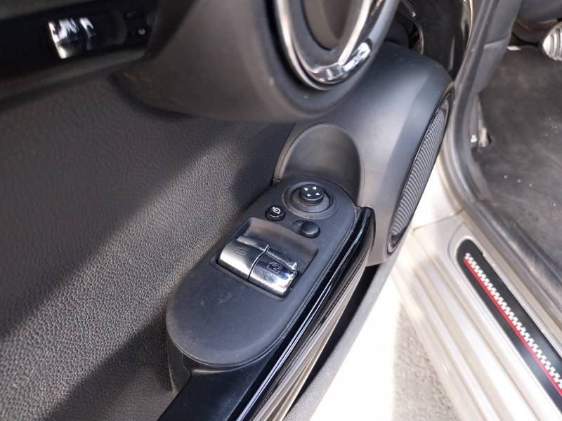 Mini Mini Hatch 3 Portes 231 ch John Cooper Works BVA8 Finition JCW Ex  occasion � Toulenne - photo n�16