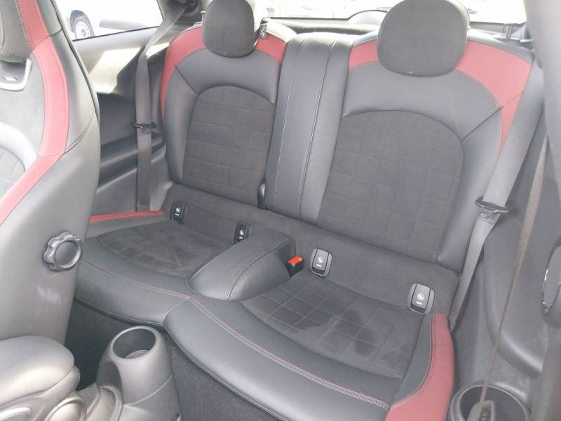 Mini Mini Hatch 3 Portes 231 ch John Cooper Works BVA8 Finition JCW Ex  occasion � Toulenne - photo n�15