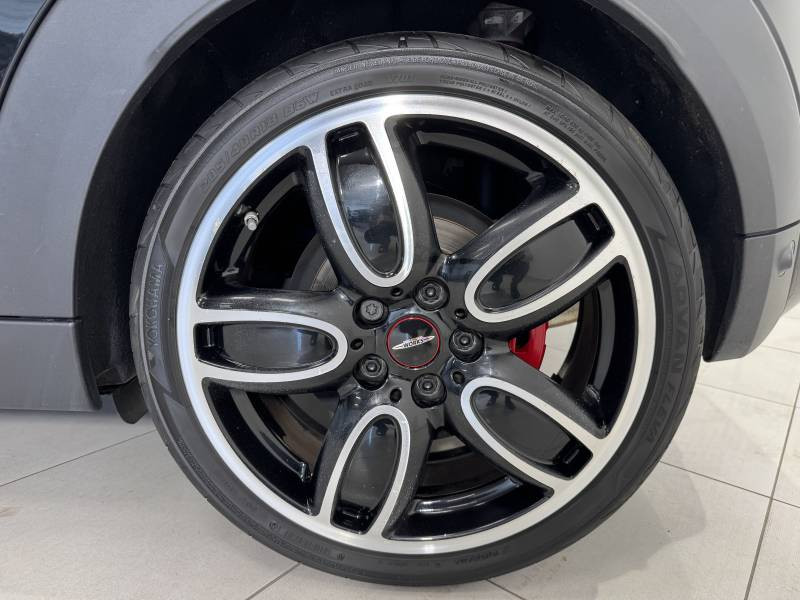 Mini Mini Hatch 3 Portes 231 ch John Cooper Works BVA8 Finition JCW Ex  occasion  Tarbes - photo n17