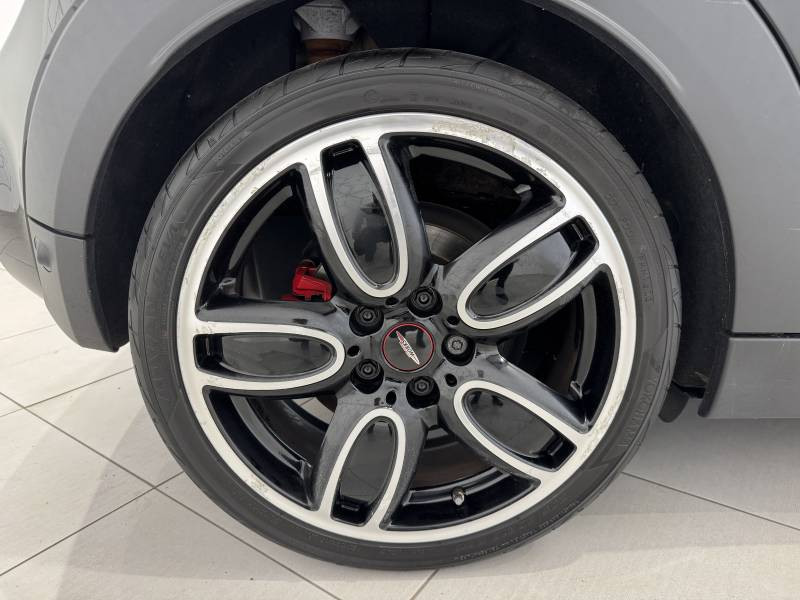 Mini Mini Hatch 3 Portes 231 ch John Cooper Works BVA8 Finition JCW Ex  occasion  Tarbes - photo n19