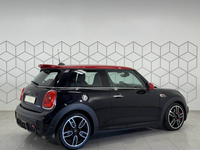Mini Mini Hatch 3 Portes 231 ch John Cooper Works BVA8 Finition JCW Ex  occasion  Tarbes - photo n4