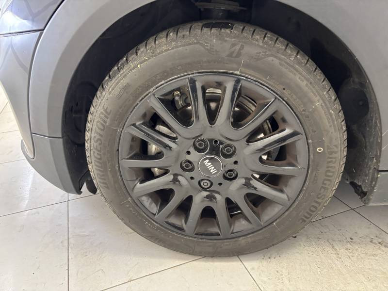 Mini Mini Hatch 3 Portes Cooper 136 ch BVA7 Edition Greenwich  occasion � B�ziers - photo n�9