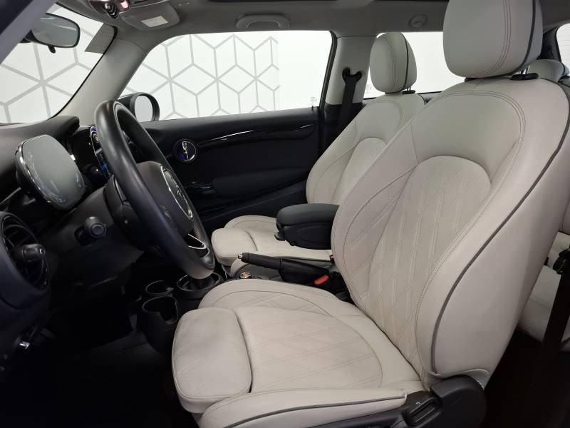 Mini Mini Hatch 3 Portes Cooper 136 ch BVA7 Edition Greenwich  occasion  Limoges - photo n4