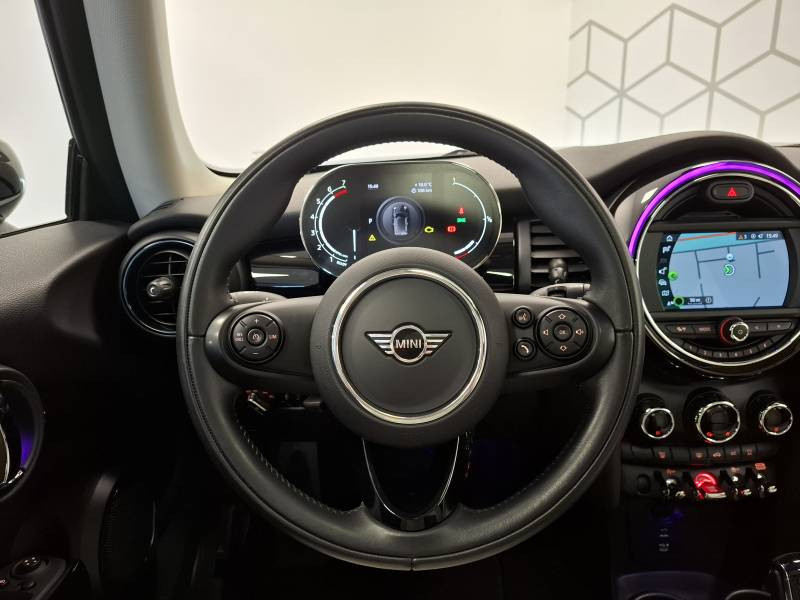 Mini Mini Hatch 3 Portes Cooper 136 ch BVA7 Edition Greenwich  occasion  Limoges - photo n15