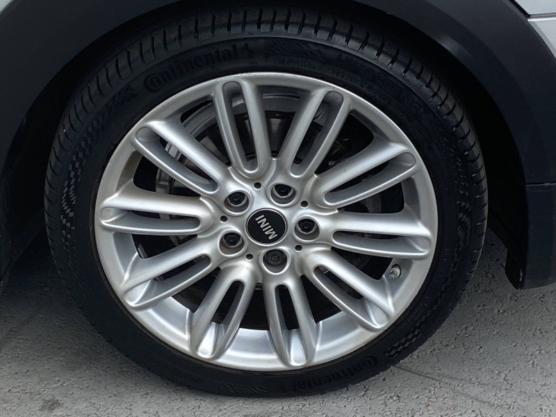 Mini Mini Hatch 3 Portes Cooper 136 ch BVA7 Edition Heddon Street 3p  occasion  LESCAR - photo n7
