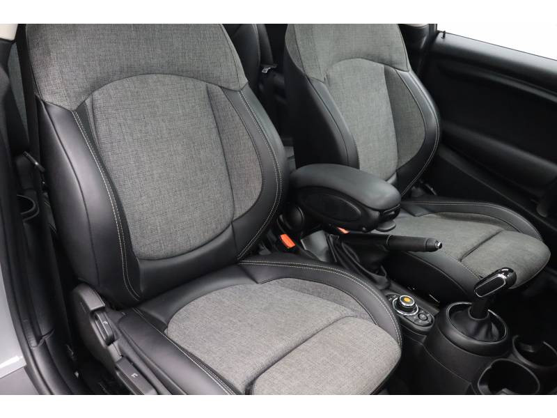 Mini Mini Hatch 3 Portes Cooper 136 ch BVA7 Edition Heddon Street  occasion � Lescar - photo n�11
