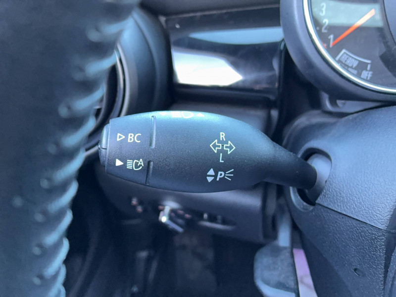 Mini Mini Hatch 3 Portes Cooper 136 ch BVA7 Finition Business Design 3  occasion � Muret - photo n�19