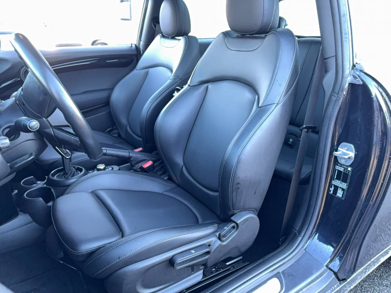Mini Mini Hatch 3 Portes Cooper 136 ch BVA7 Finition Business Design 3  occasion � Muret - photo n�8