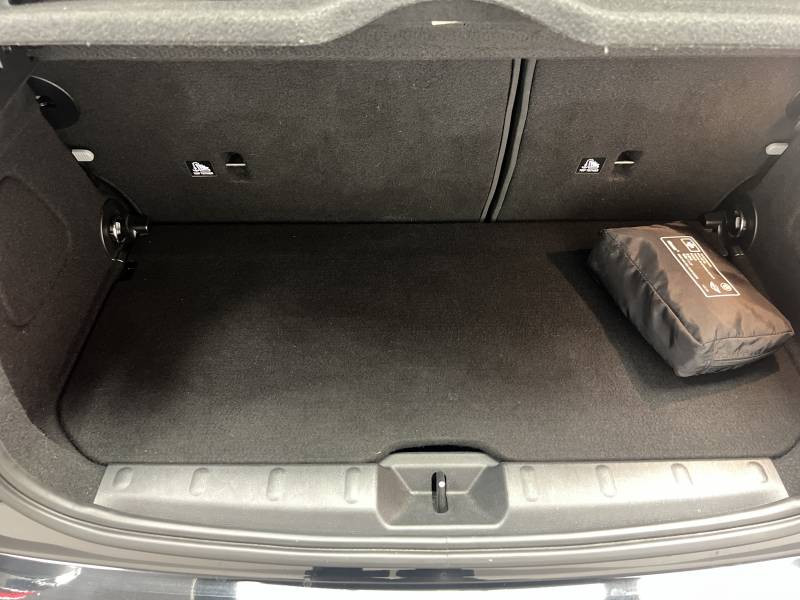 Mini Mini Hatch 3 Portes Cooper 136 ch BVA7 Finition Business Design  occasion � Lormont - photo n�18