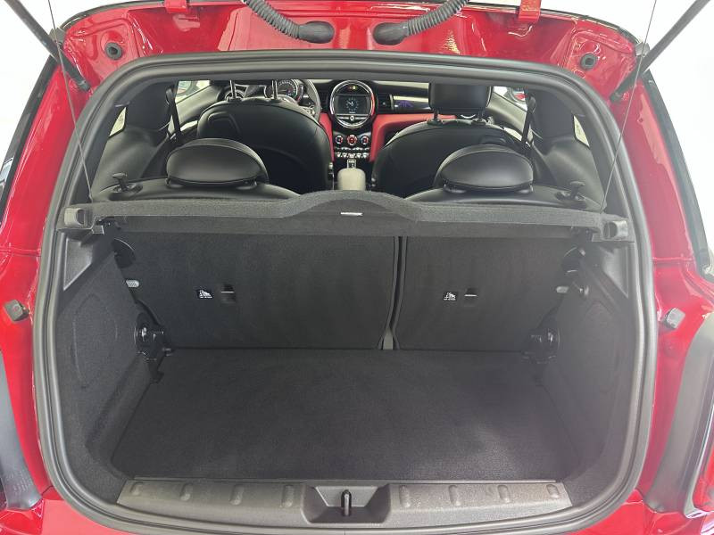 Mini Mini Hatch 3 Portes Cooper 136 ch BVA7 Finition John Works  occasion  Bziers - photo n7