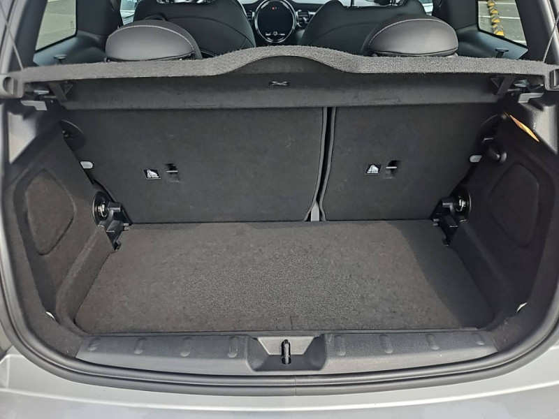 Mini Mini Hatch 3 Portes Cooper 136 ch DKG7 Edition Camden 3p  occasion  Trelissac - photo n7