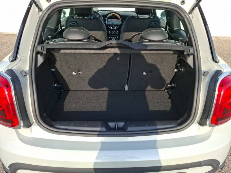 Mini Mini Hatch 3 Portes Cooper 136 ch DKG7 Edition Camden 3p  occasion  Bo - photo n7