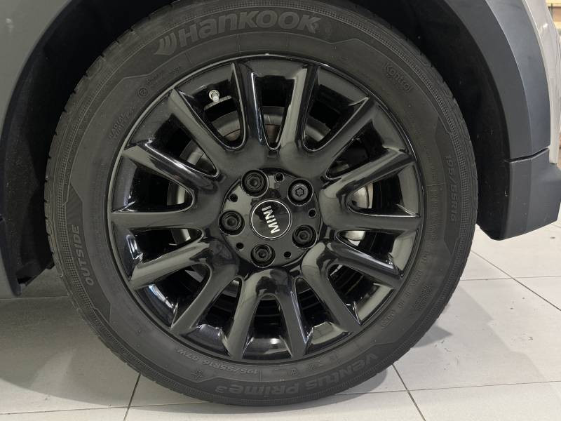 Mini Mini Hatch 3 Portes Cooper 136 ch DKG7 Edition Camden  occasion � Carcassonne - photo n�19