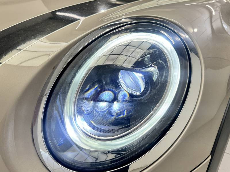 Mini Mini Hatch 3 Portes Cooper 136 ch DKG7 Edition Camden  occasion � Carcassonne - photo n�16