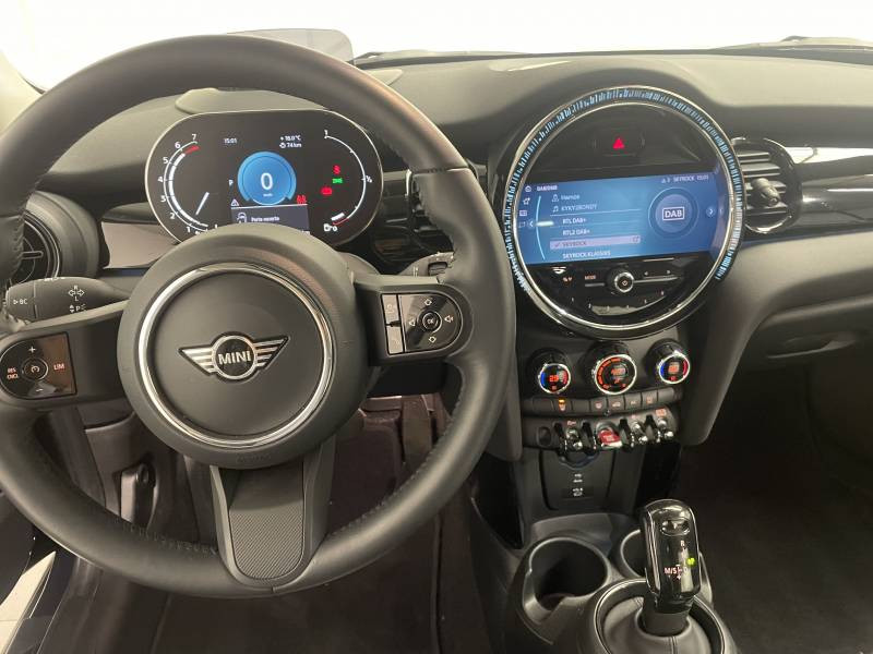 Mini Mini Hatch 3 Portes Cooper 136 ch DKG7 Edition Camden  occasion  Carcassonne - photo n5