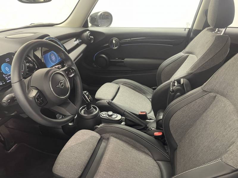 Mini Mini Hatch 3 Portes Cooper 136 ch DKG7 Edition Camden  occasion  Carcassonne - photo n4