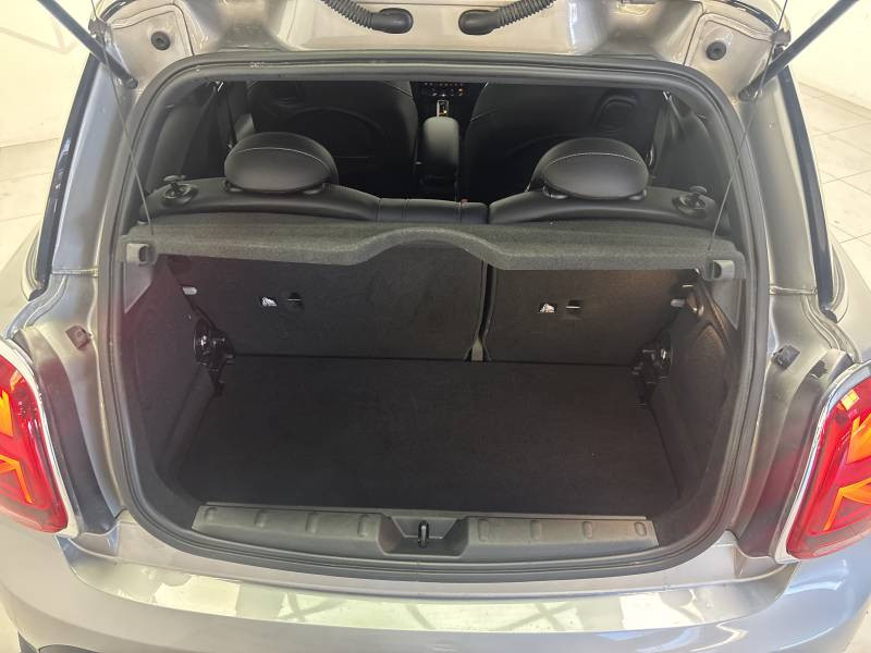 Mini Mini Hatch 3 Portes Cooper 136 ch DKG7 Edition Camden  occasion � B�ziers - photo n�8