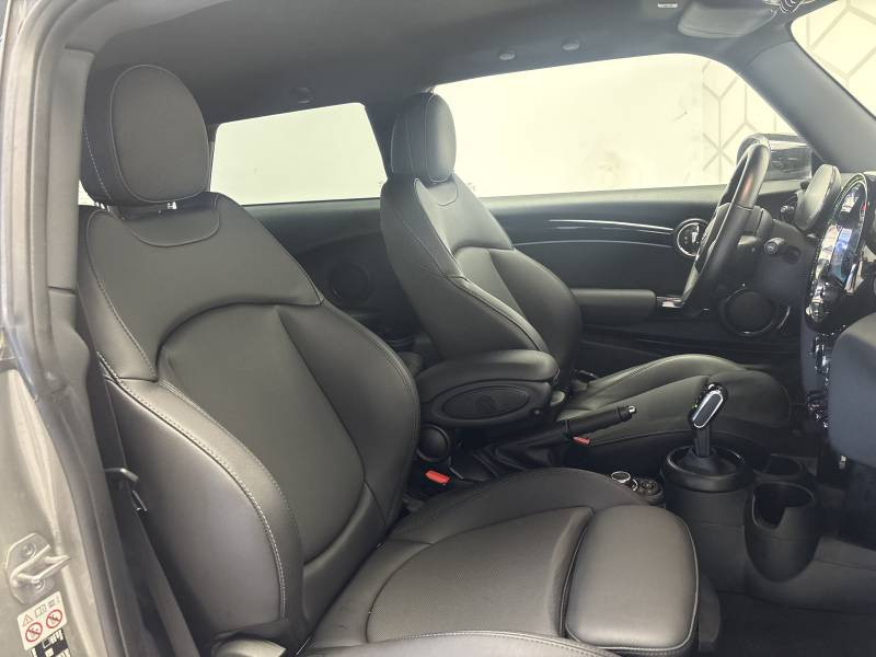 Mini Mini Hatch 3 Portes Cooper 136 ch DKG7 Edition Camden  occasion � B�ziers - photo n�14