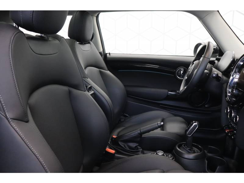 Mini Mini Hatch 3 Portes Cooper 136 ch DKG7 Edition Camden  occasion  Lescar - photo n7