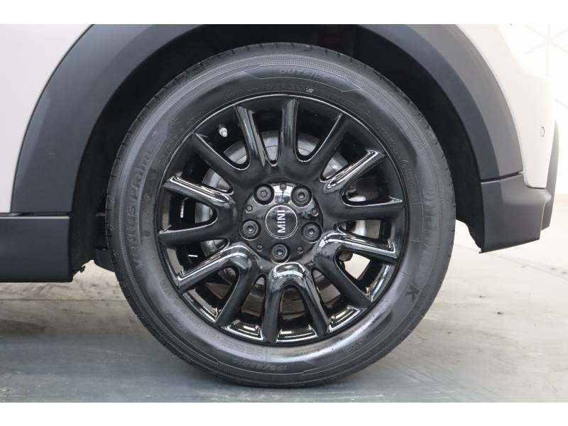 Mini Mini Hatch 3 Portes Cooper 136 ch DKG7 Edition Camden  occasion  Lescar - photo n4